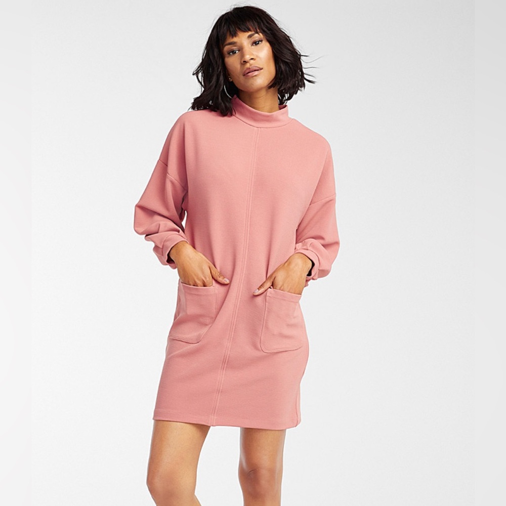 Chic Oversized Sweater Dress – Simons – Dusty Rose – XS (Fits up to M)